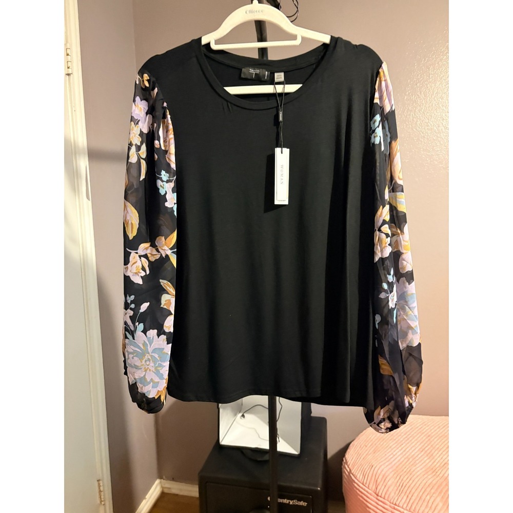 Tahari Womens Black Blouse with Floral Print Sleeves Sz 1X - NWT